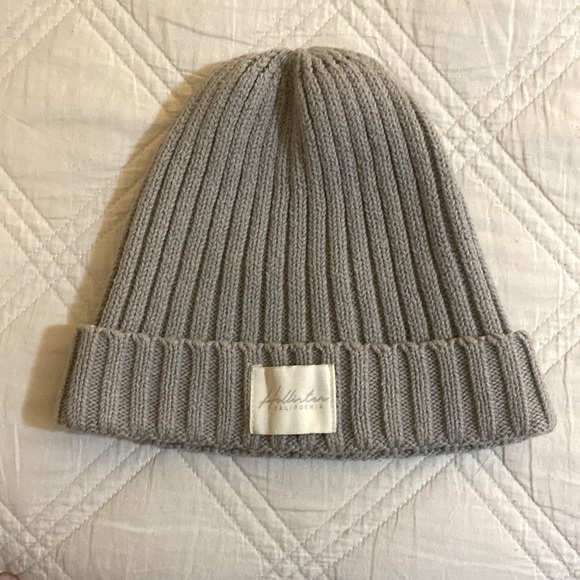 Hollister Accessories - Hollister Beanie